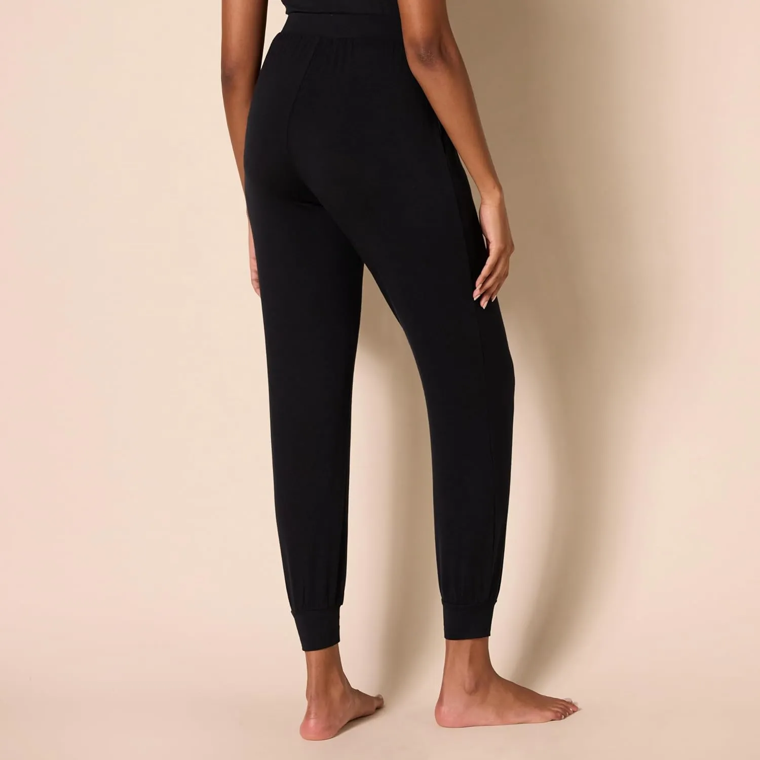 Amazon Essentials Womens Pajama Pants, Lightweight Knit Jersey Jogger Lounge Sleep Wear with Pockets