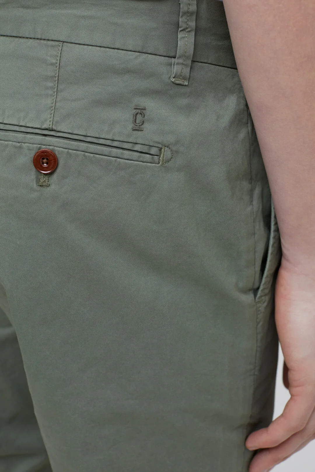 Closed Clifton Slim Chino -dried basil